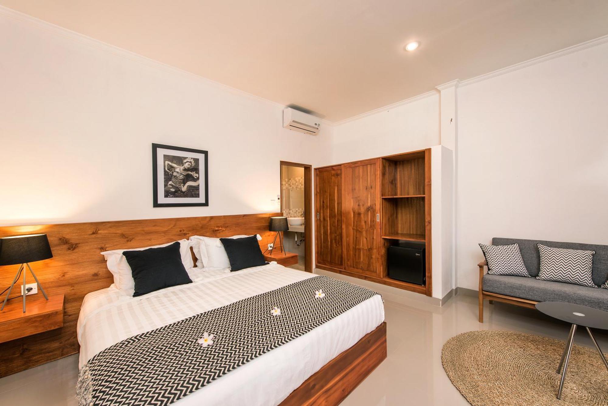 Puri Uma Ratu By Rpm Hotel Seminyak  Ngoại thất bức ảnh